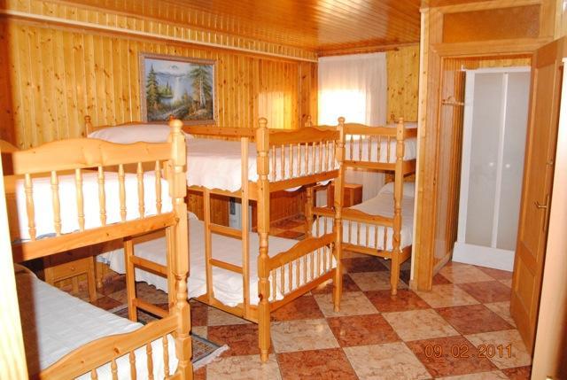 Bungalows & Albergue La Playa Логроньйо Екстер'єр фото